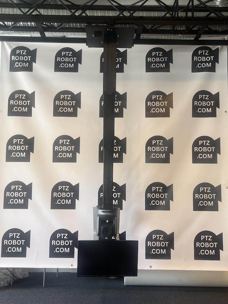 PTZROBOT Ceiling rail w pillar/column  (Coming)